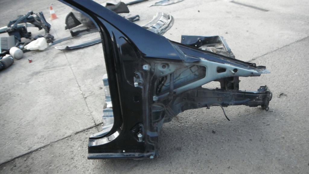 фото №5, Mercedes r w251 c197 2005- четверть правая передняя