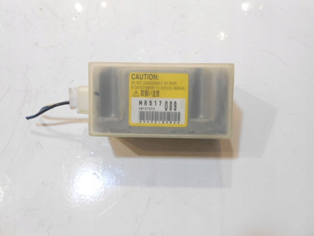 фото №4, Датчик удару mitsubishi pajero pinin mr517089